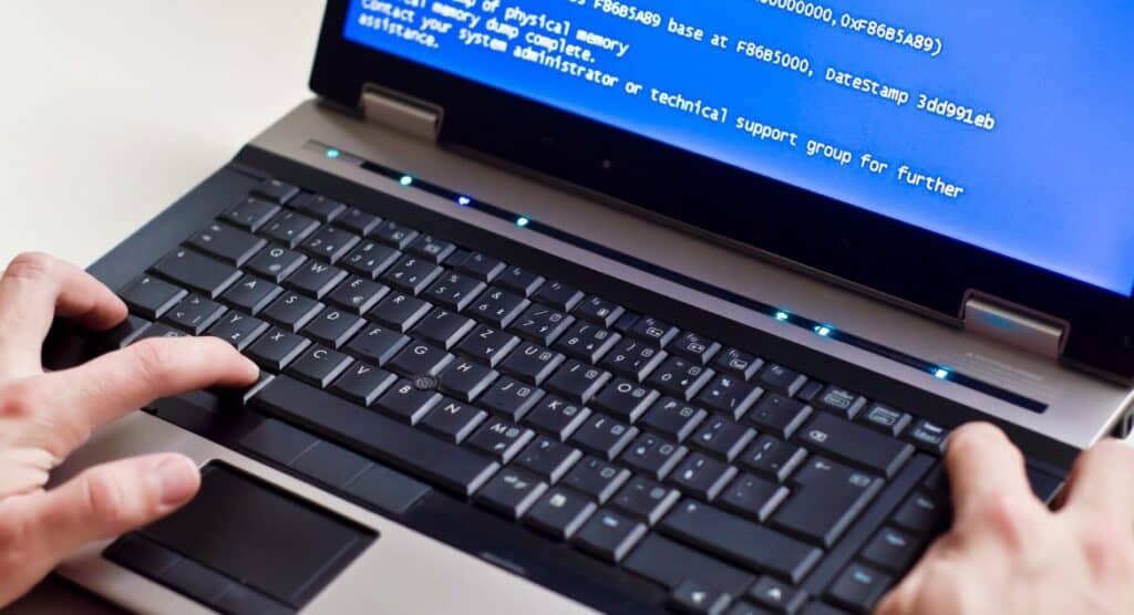 10 reasons why you should choose a refurbished laptop